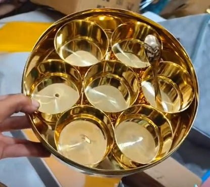 "तामा को मसला बक्स" Copper Spice Box